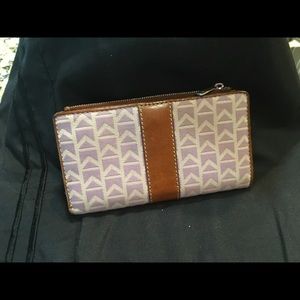 MK wallet